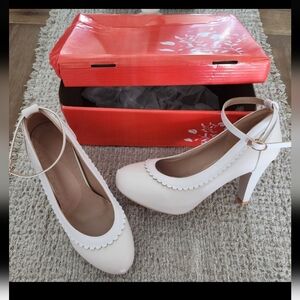 Women's Retro Rockabilly Vintage Heels Size 8-8.5